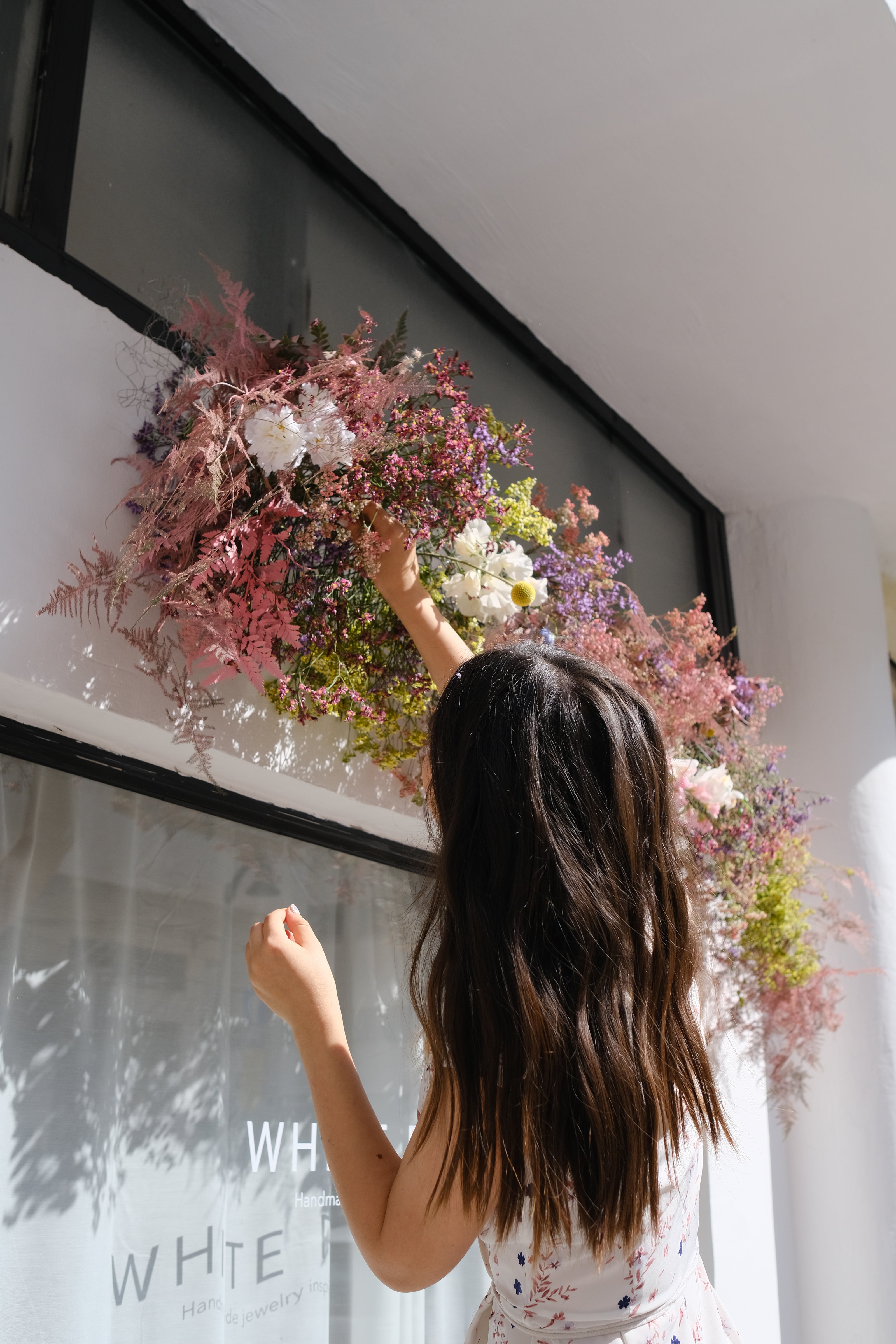 White Petal opens a shop in Tel Aviv