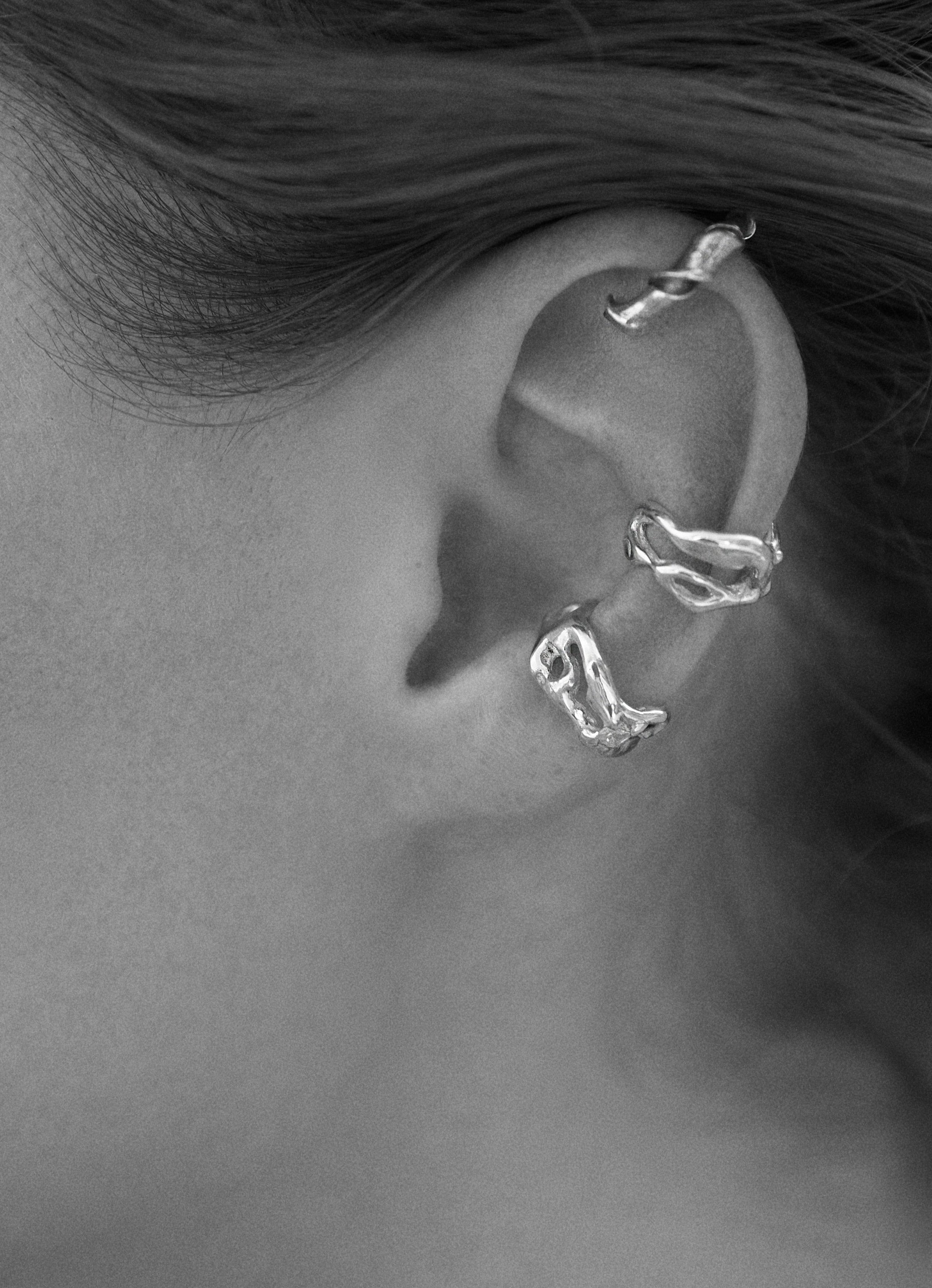 BA LI ear cuff