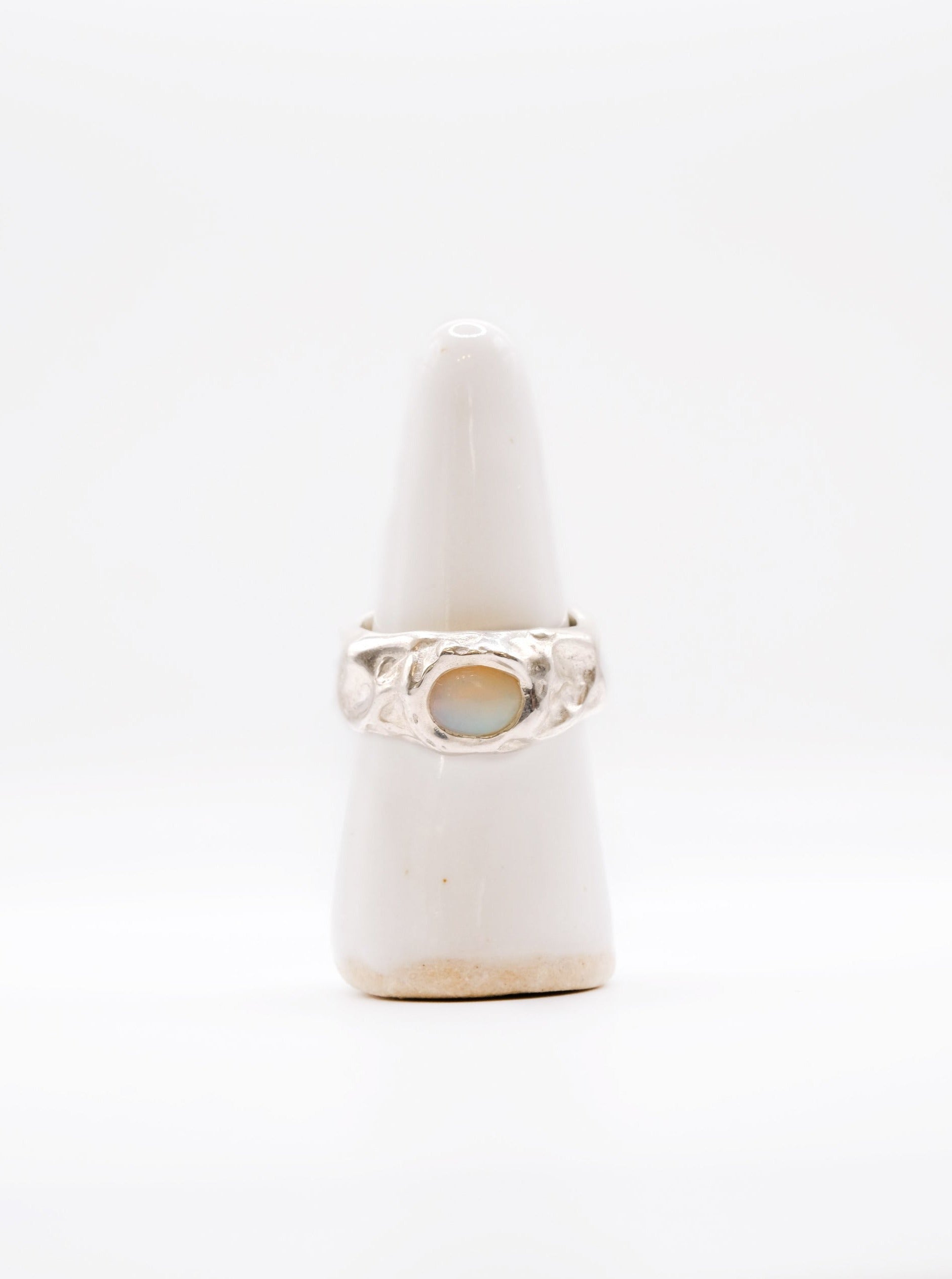 BANIAS silver ring with Opal