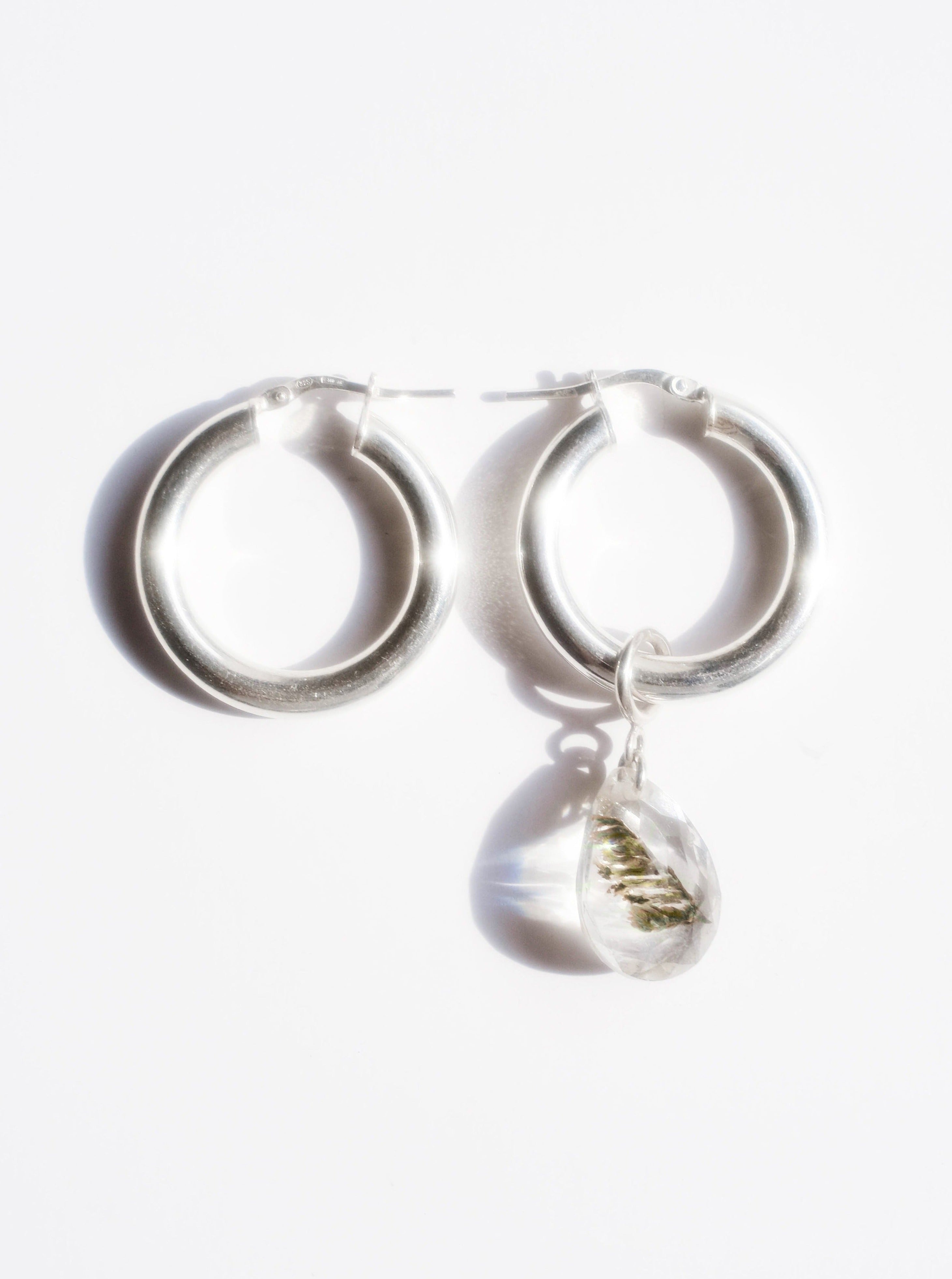 LOLA earrings