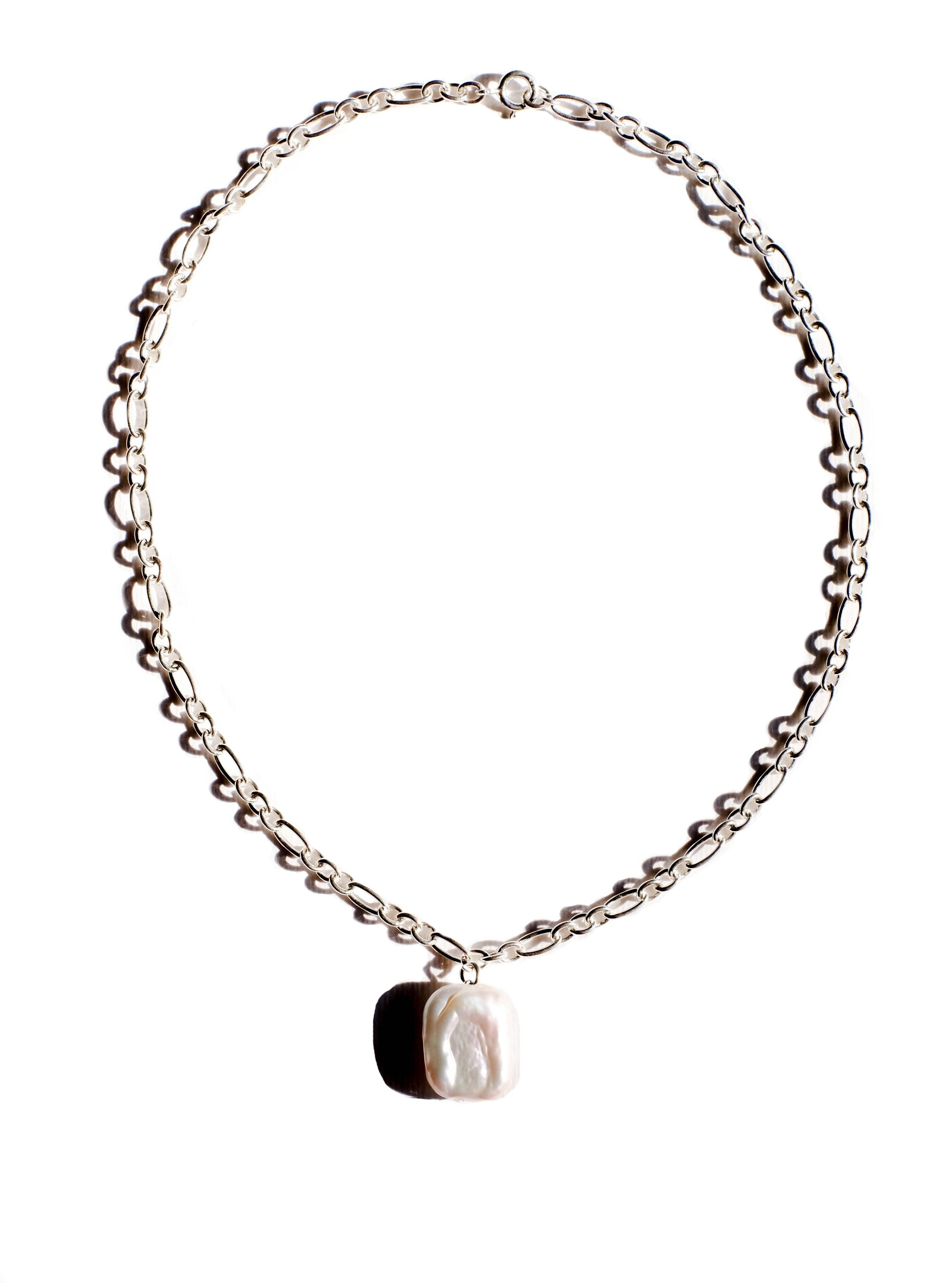 Chunky Pearl chain