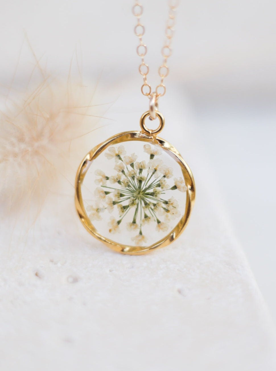 Queen Anne Lace flower Necklace